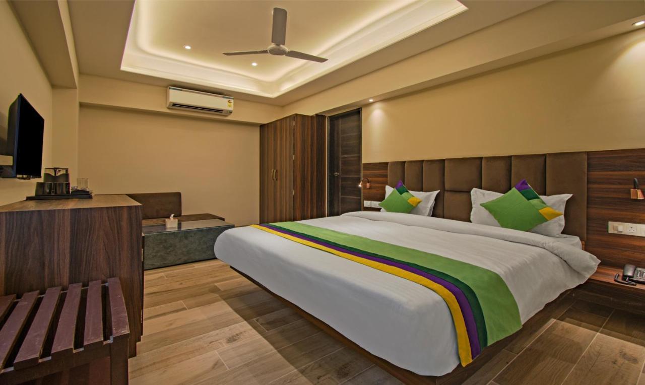 Treebo Pink City Grand Jaipur Buitenkant foto